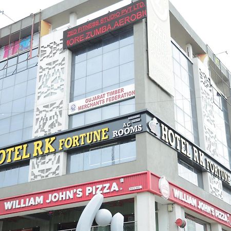 Hotel Rk Fortune Ahmedabad Buitenkant foto